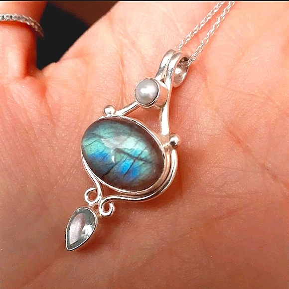 Labradorite topaz and pearl Sterling necklace - Picture 3 of 5